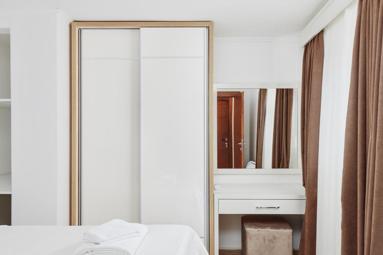 Apartments Rozer コトル エクステリア 写真