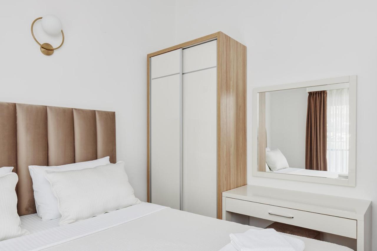 Apartments Rozer コトル エクステリア 写真